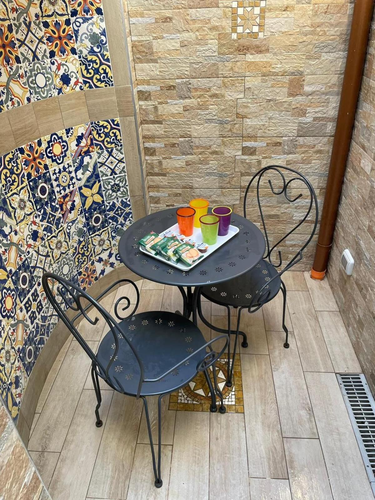 San Nicola Suite & Mini Apartment Сорренто Экстерьер фото
